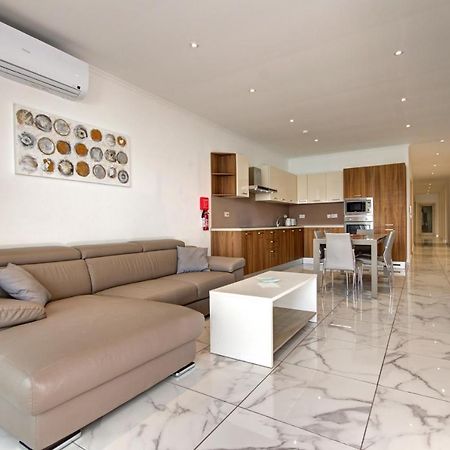 Malta'S Beachfront Apartment In Mellieħa Kültér fotó